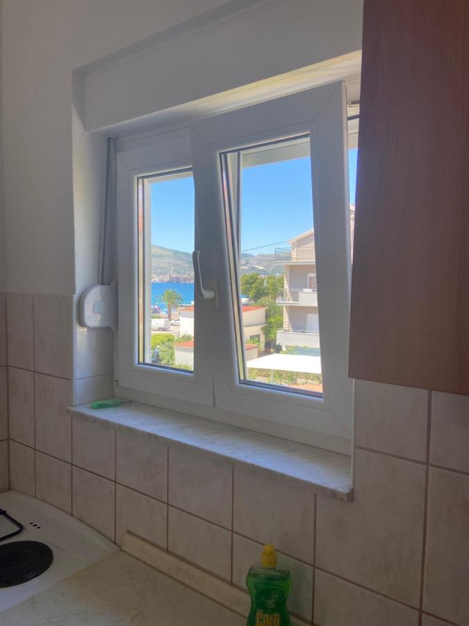 Apartamento House Mare Trogir Exterior foto