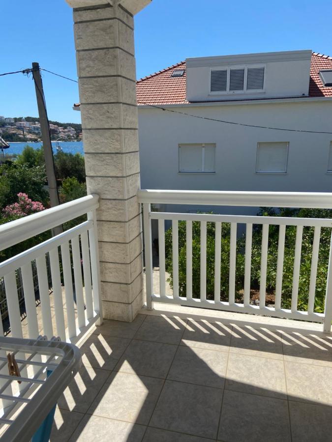 Apartamento House Mare Trogir Exterior foto