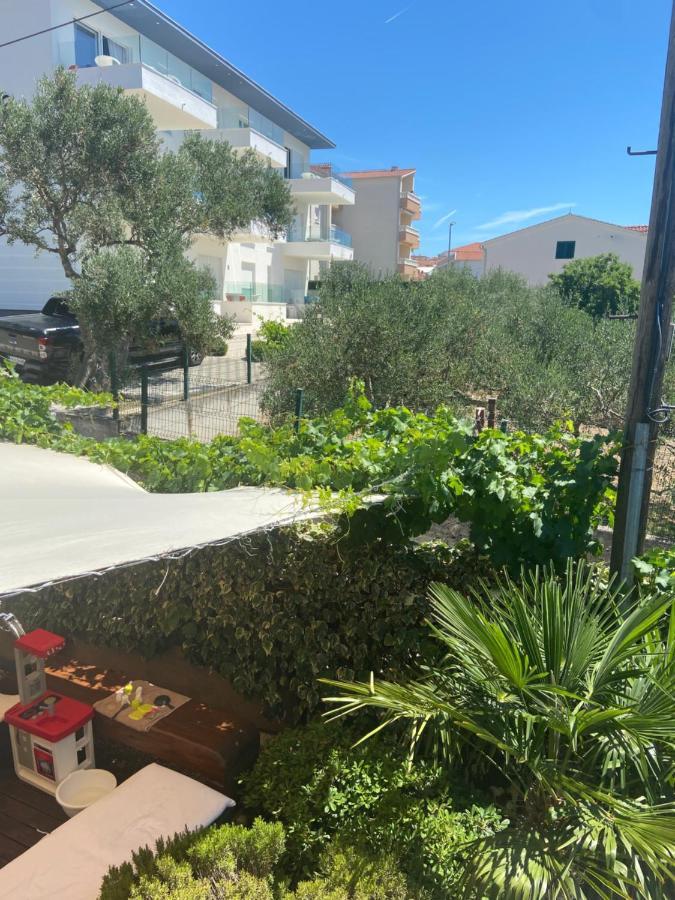 Apartamento House Mare Trogir Exterior foto