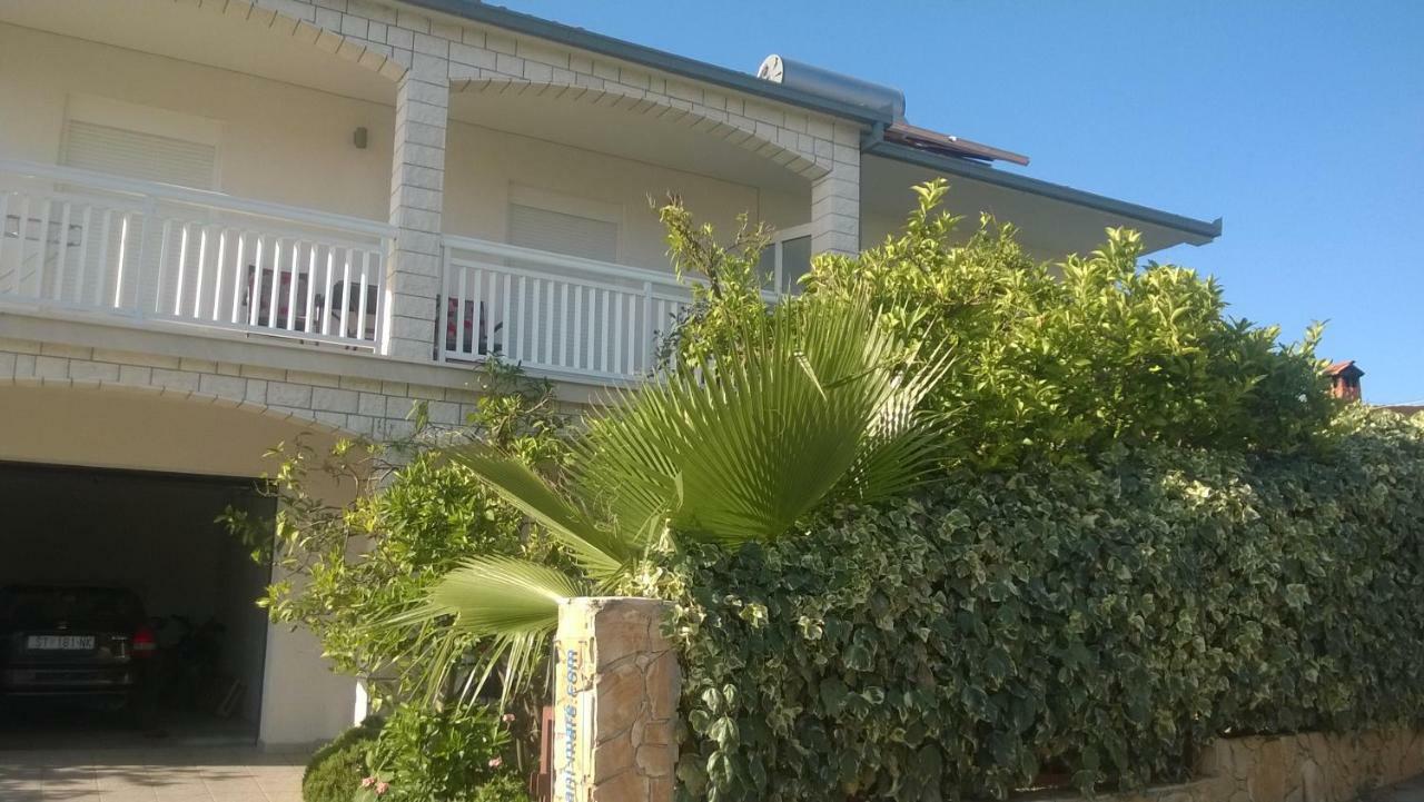 Apartamento House Mare Trogir Exterior foto